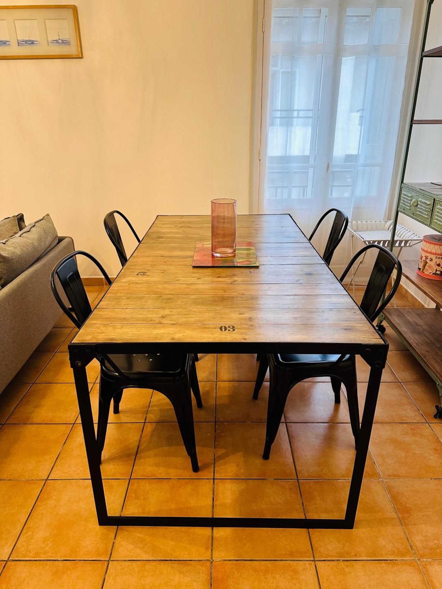 Appartement Lumineux Et Spacieux 2 Chambres Avec Parking Gratuit Dans La Rue Perpignan Exterior photo
